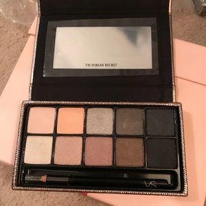 Victoria Secret makeup